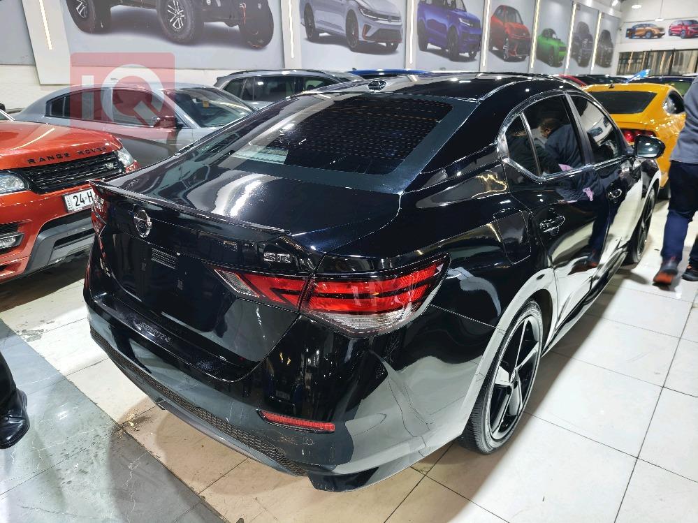 نيسان سنترا